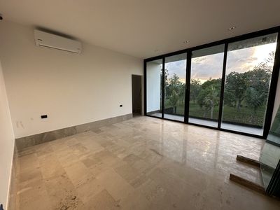Residencia de Lujo sobre Terreno de 1,200 m² | Lagos del Sol, imagen 34