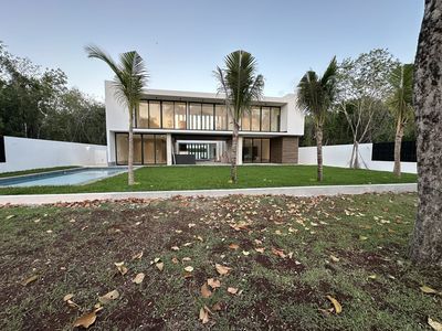 Residencia de Lujo sobre Terreno de 1,200 m² | Lagos del Sol, imagen 48