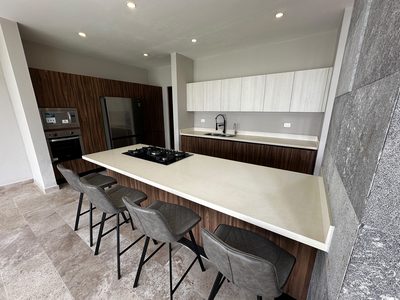 Casa en Venta Cancún | Residencial Río | 3 Niveles | Recámara en Planta Baja, imagen 9