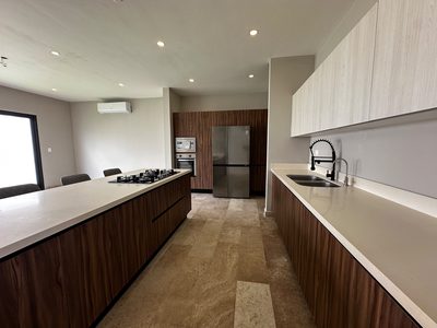 Casa en Venta Cancún | Residencial Río | 3 Niveles | Recámara en Planta Baja, imagen 11