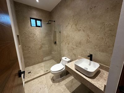 Casa en Venta en Residencial Río | 4 Recámaras, Recámara en Planta Baja, Alberca y Lote en Esquina, imagen 16